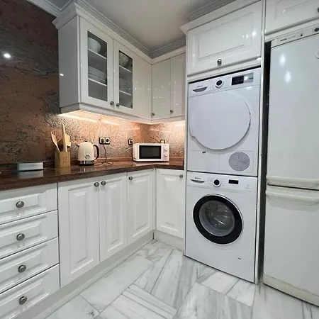 Magna Apartment Marbella