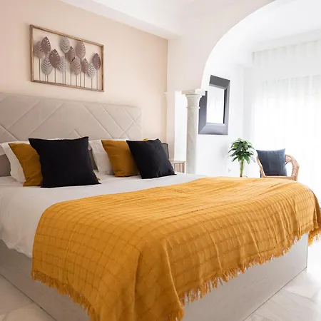 Magna Apartment *